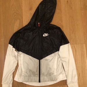 Nike windbreaker